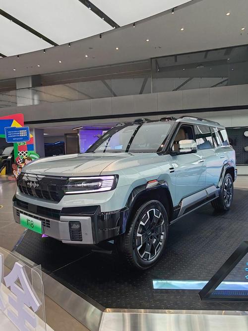 深圳150比亚迪方程豹硬派越野的爆款，英菲尼迪35周年与你共成长